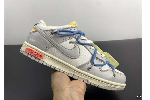 DM1602-113 Dunk Lot Low 5 O-W Nike 0708